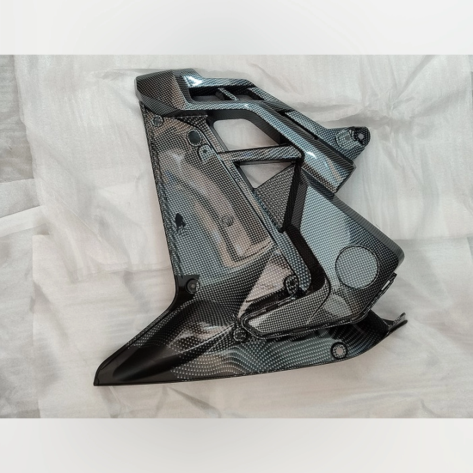 ARORA CR250 DEPO ÖN KORUMA İÇ PLASTİK SAĞ #CR250 - 101